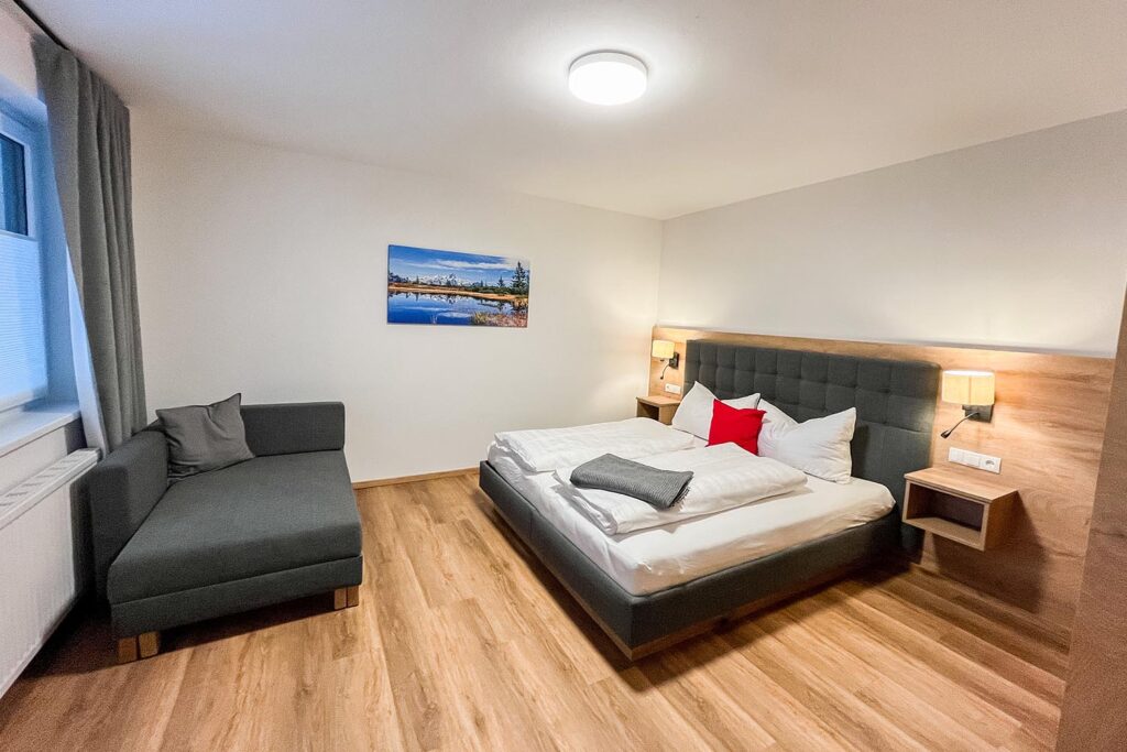 Schlafzimmer - Appartement mit Frühstück in Filzmoos - Bauernhofurlaub Mittersteghof