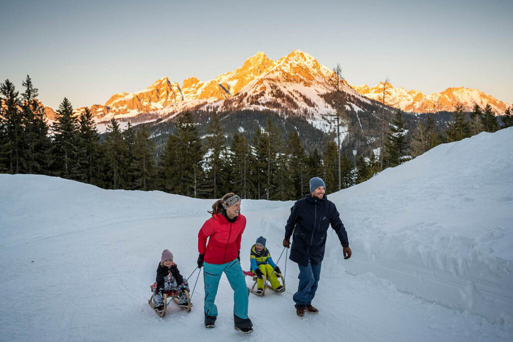 Rodeln in Filzmoos mit der ganzen Familie, Salzburger Land - Bio Bauernhof Mittersteghof